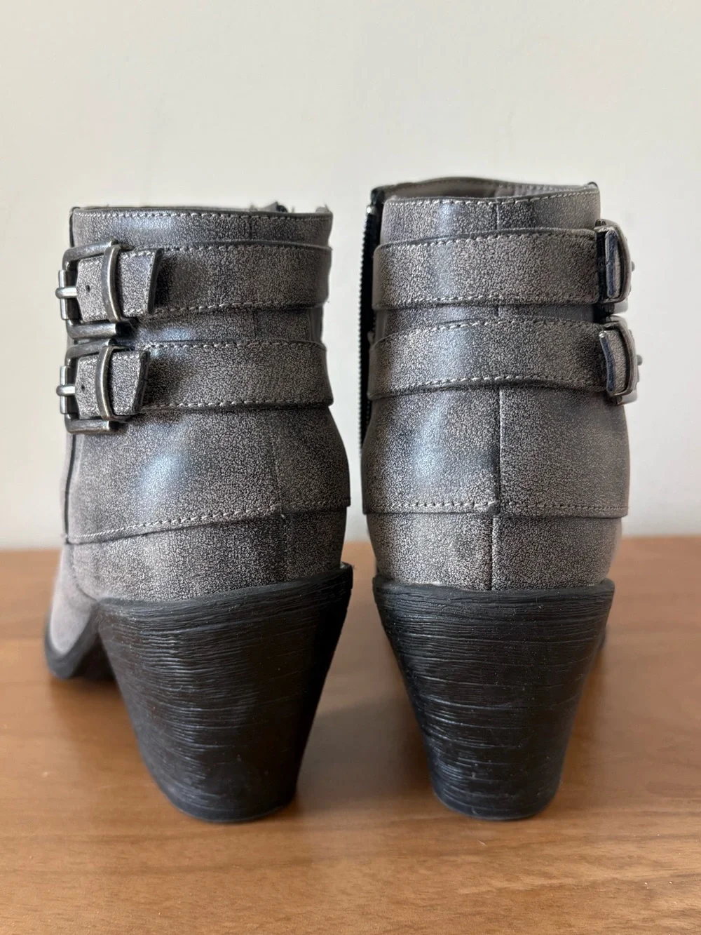 Euro Soft By Sofft Panora  Ankle Boots Size 9
